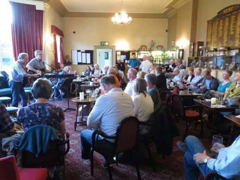 Nether Edge Folk Club: Nancy Kerr and James Fagan