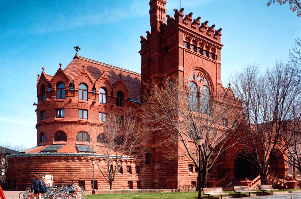 Arthur Ross Gallery