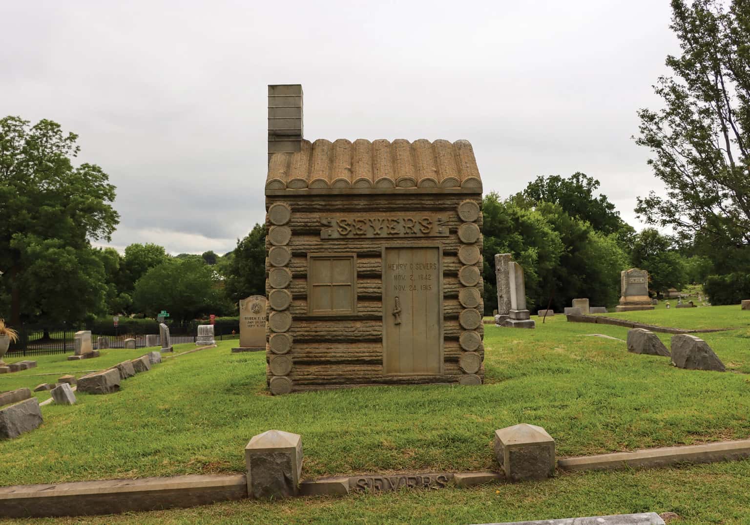 Historic Elmwood Cemetery