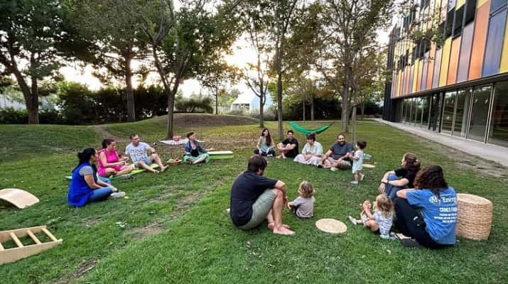 Jugateca del parc Nou: L'espai familiar El Niu ens visita