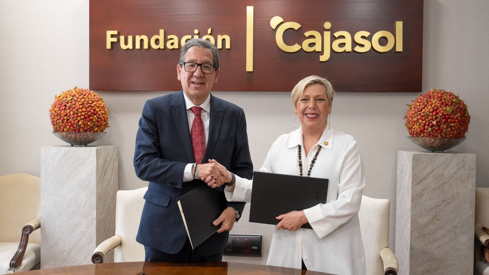 Congreso Internacional Recuérdalo a otros. En torno al 27: nuevas aproximaciones críticas