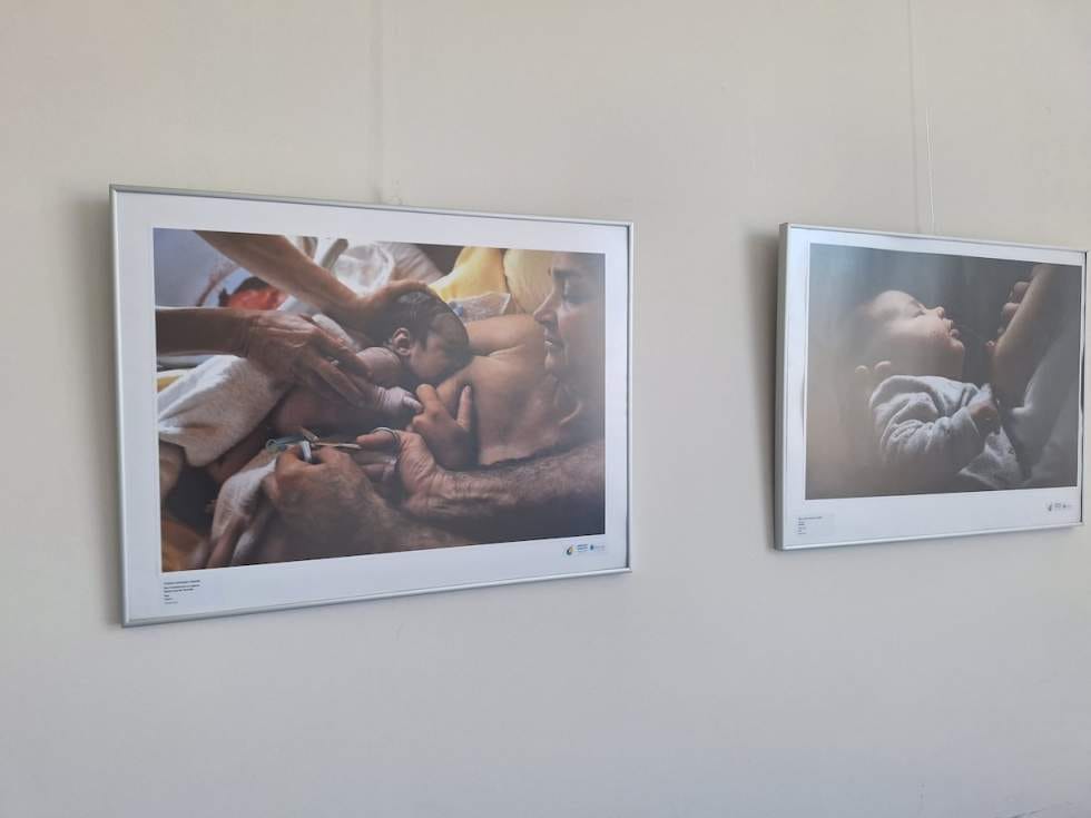 Exposición fotográfica sobre la lactancia materna
