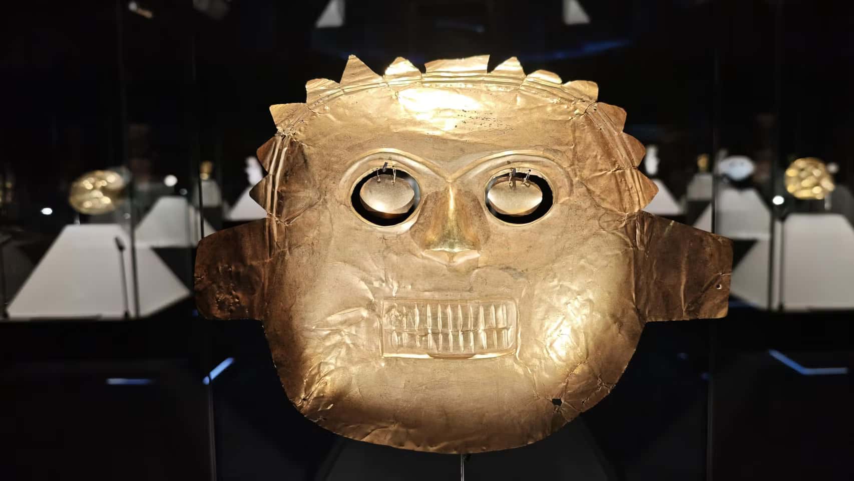 Exposición 'El oro y el universo. Saberes indígenas de Colombia'