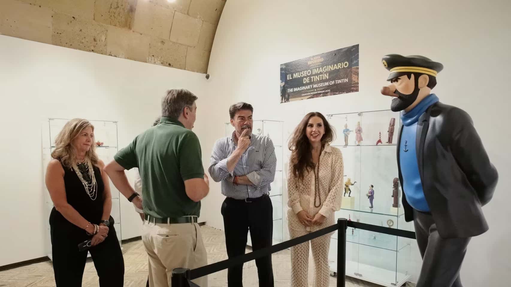 El joven reportero y sus aventuras en el Castillo de Santa Bárbara