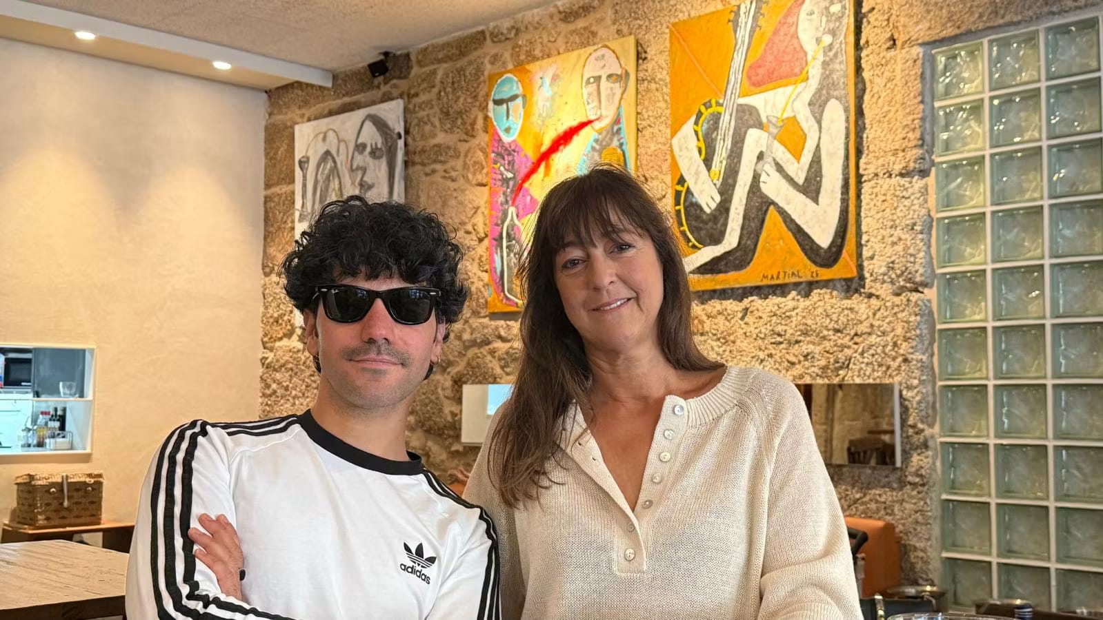 CAbe: Mich Martial y Laura Bergantiños
