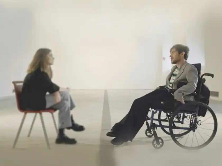 Interview, de agua y arena