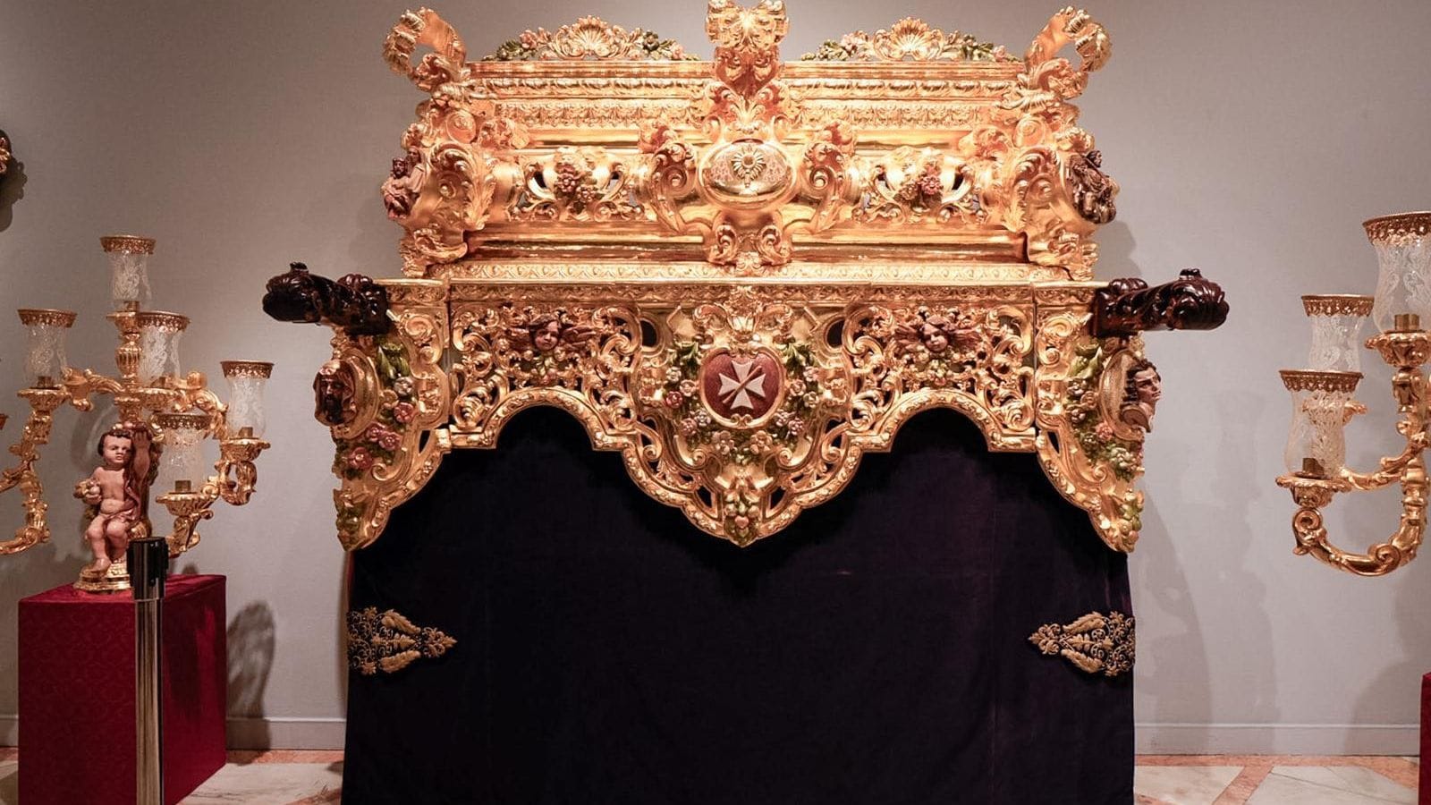 Círculo de Pasión - Gubia y pincel. Detalles costumbristas de la Fe