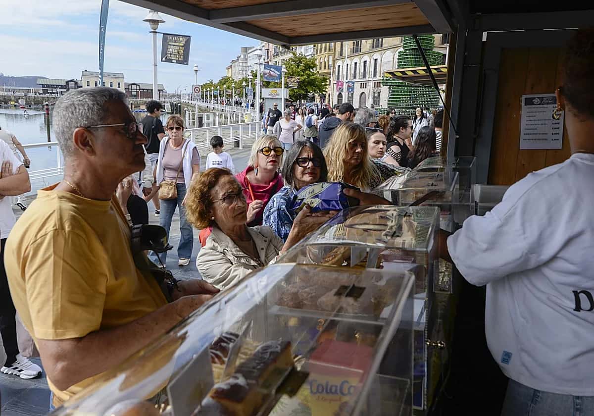 Mercadín de la Sidra y la Manzana en Gijón