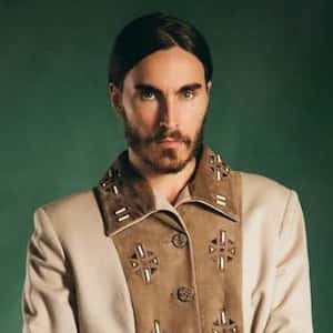 Carlos Ares - Gira 'La Boca del Lobo'