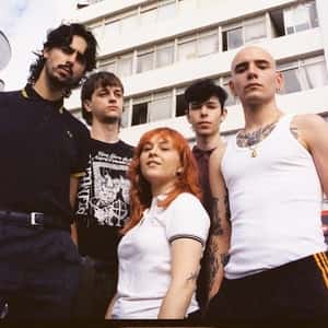 Periferia y Painapple