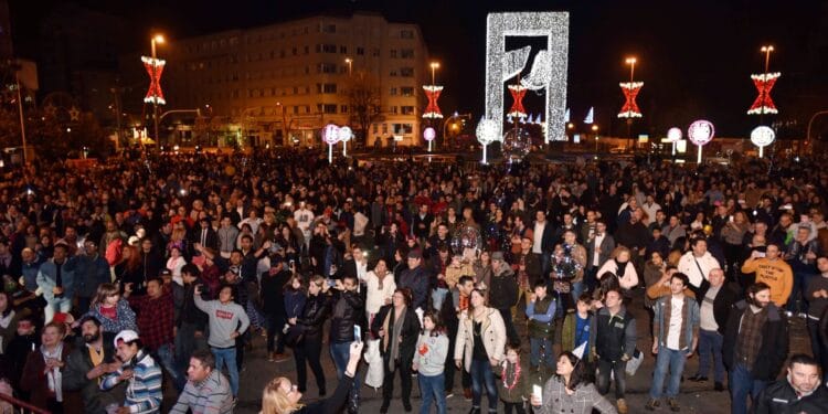 Fiesta de Fin de Año con 2 horas extra de horario en Vigo
