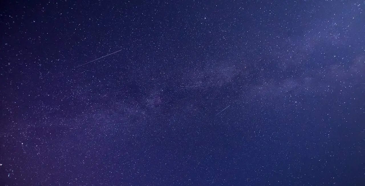 Observación astronómica desde el Puente de Piedra