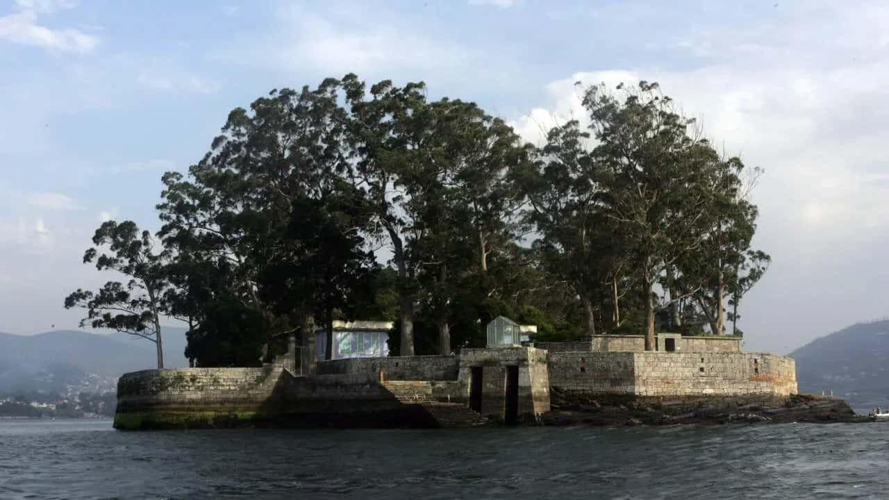 Residencia de Creaci贸n Literaria Illa de San Sim贸n