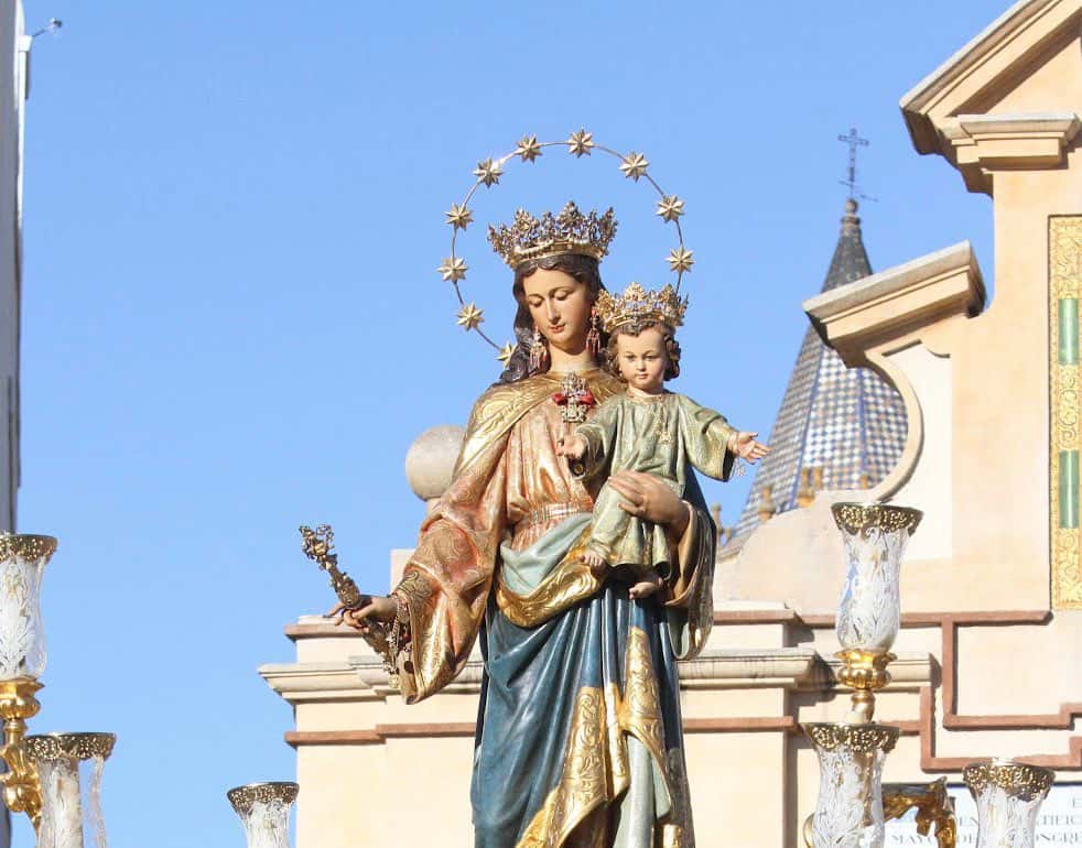 Salida Procesional de San Juan Bosco y María Auxiliadora de la Trinidad