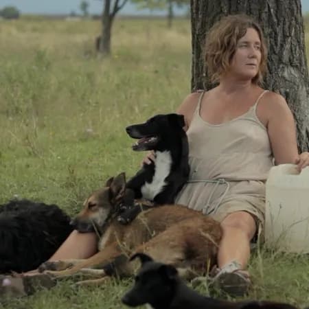 La mujer de los perros