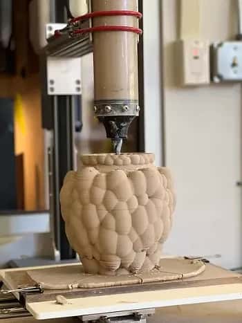 Introduction to Clay 3D Printing