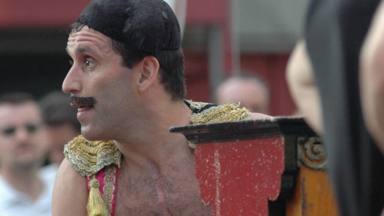 Festival Contratemps: Espectacle de carrer 'Balles?'