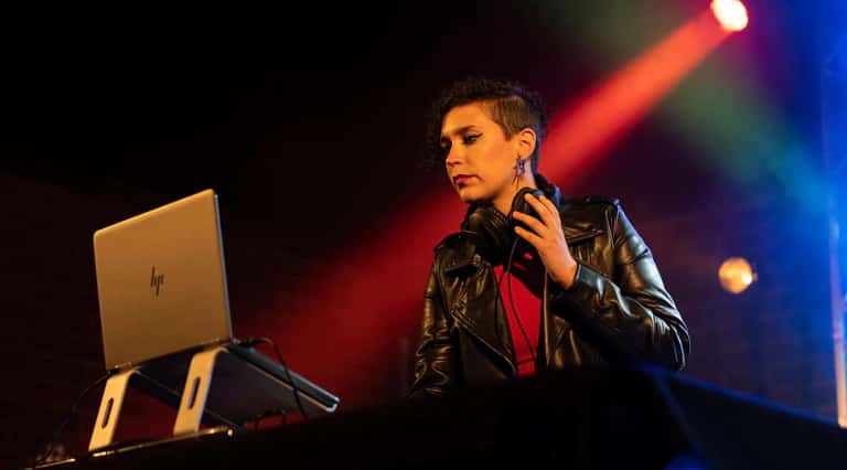 DJ Jolie
