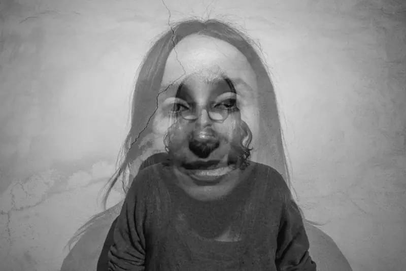 PERARNAU IV LIVE FEAT DRAMA AV SET