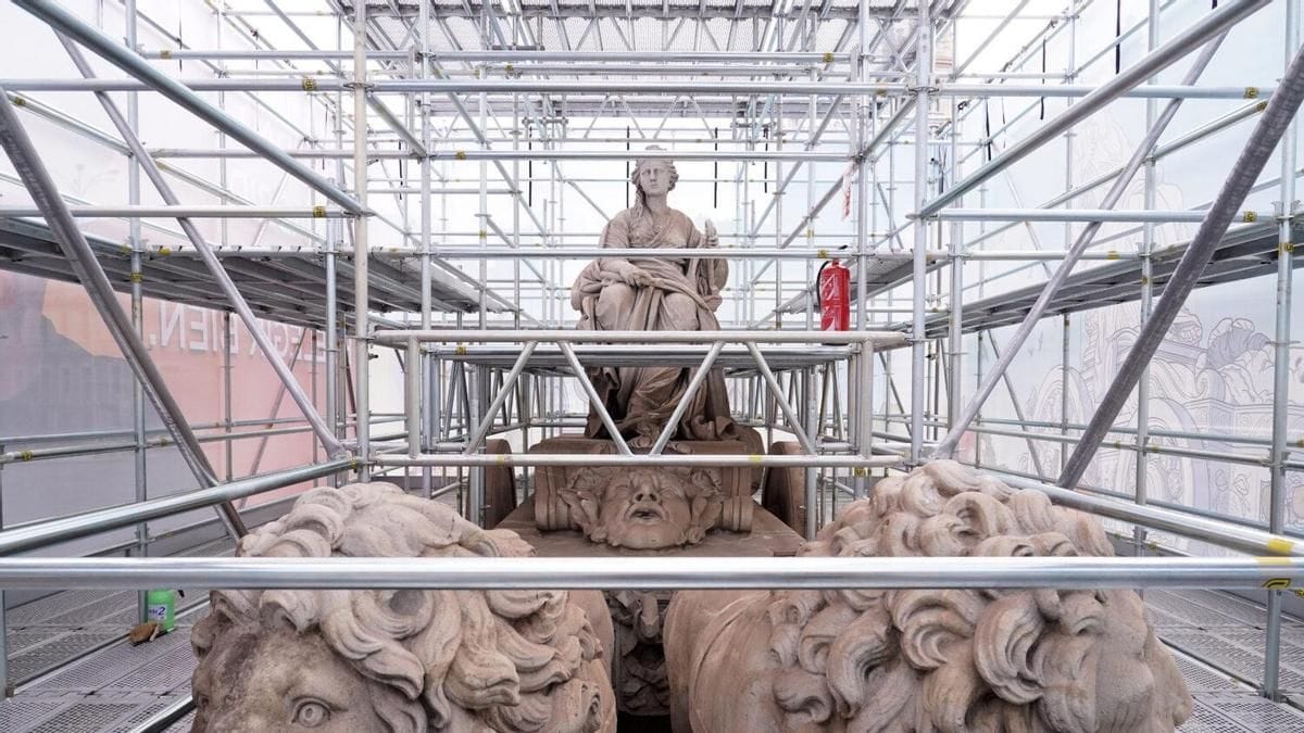 Visitas guiadas a la fuente de Cibeles - Abierto por Restauración