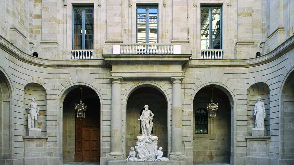 Jornada de puertas abiertas de la Llotja de Mar
