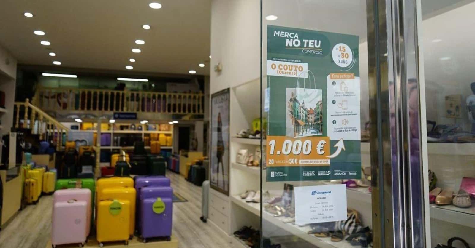 Campaña Merca no teu Comercio en O Couto