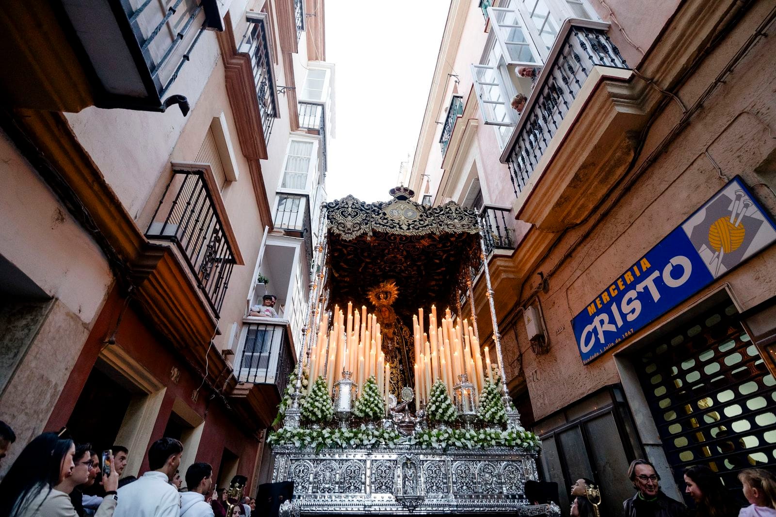 Procesión extraordinaria de la Virgen de los Dolores de Servitas