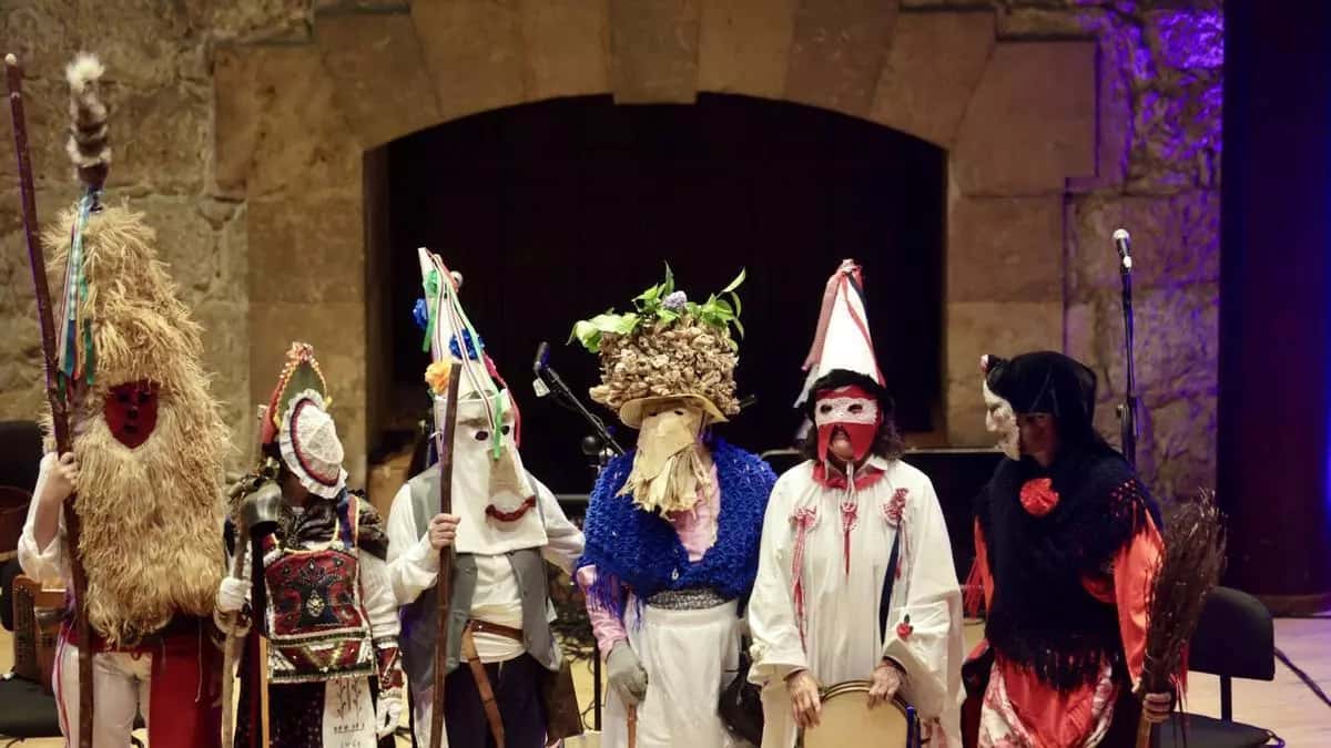 Exposición del Festival Internacional de la Máscara Ibérica en el Ridea