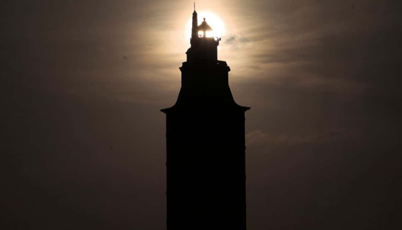 Eclipses: asombro e coñecemento