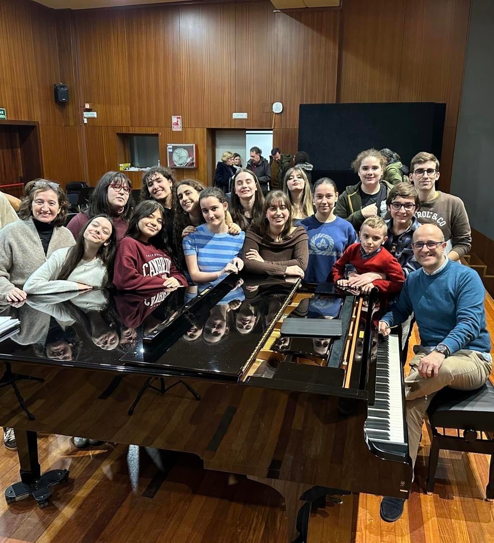 Curso de formaci贸n en canto coral: O valor did谩ctico do canto coral