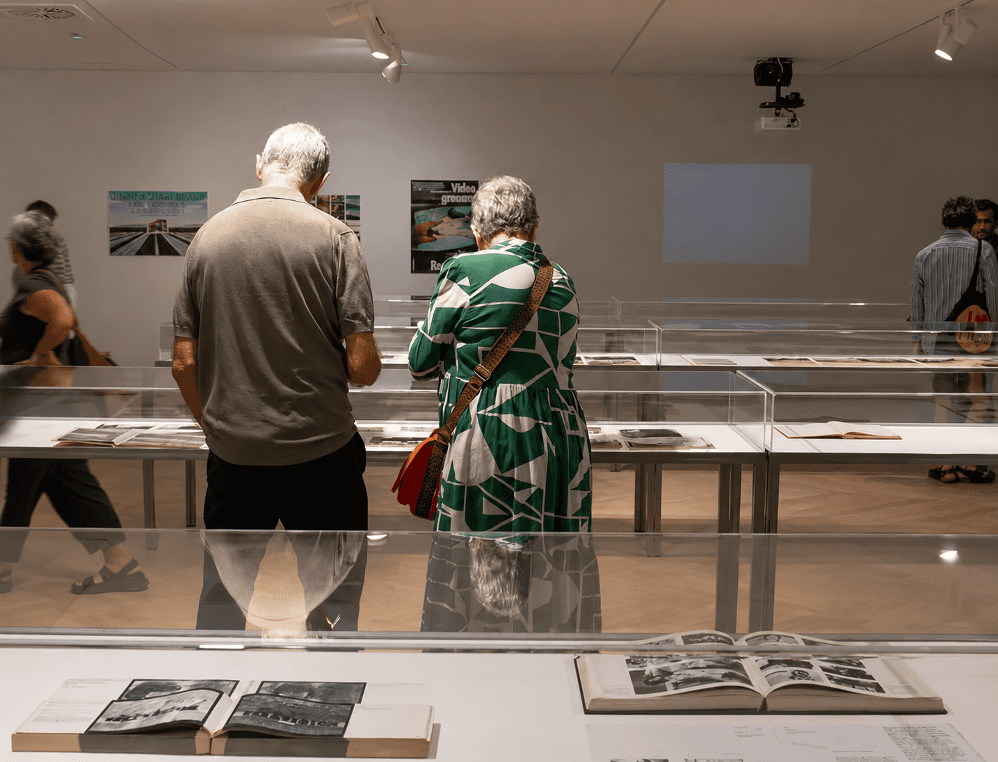 Conversaciones en torno a El efecto Harun Farocki con Elías Querejeta Zine Eskola