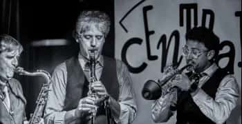 Café Central 44 aniversario