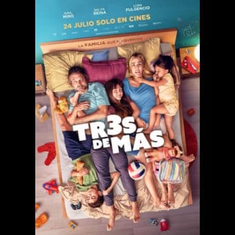 Película: Tres de más