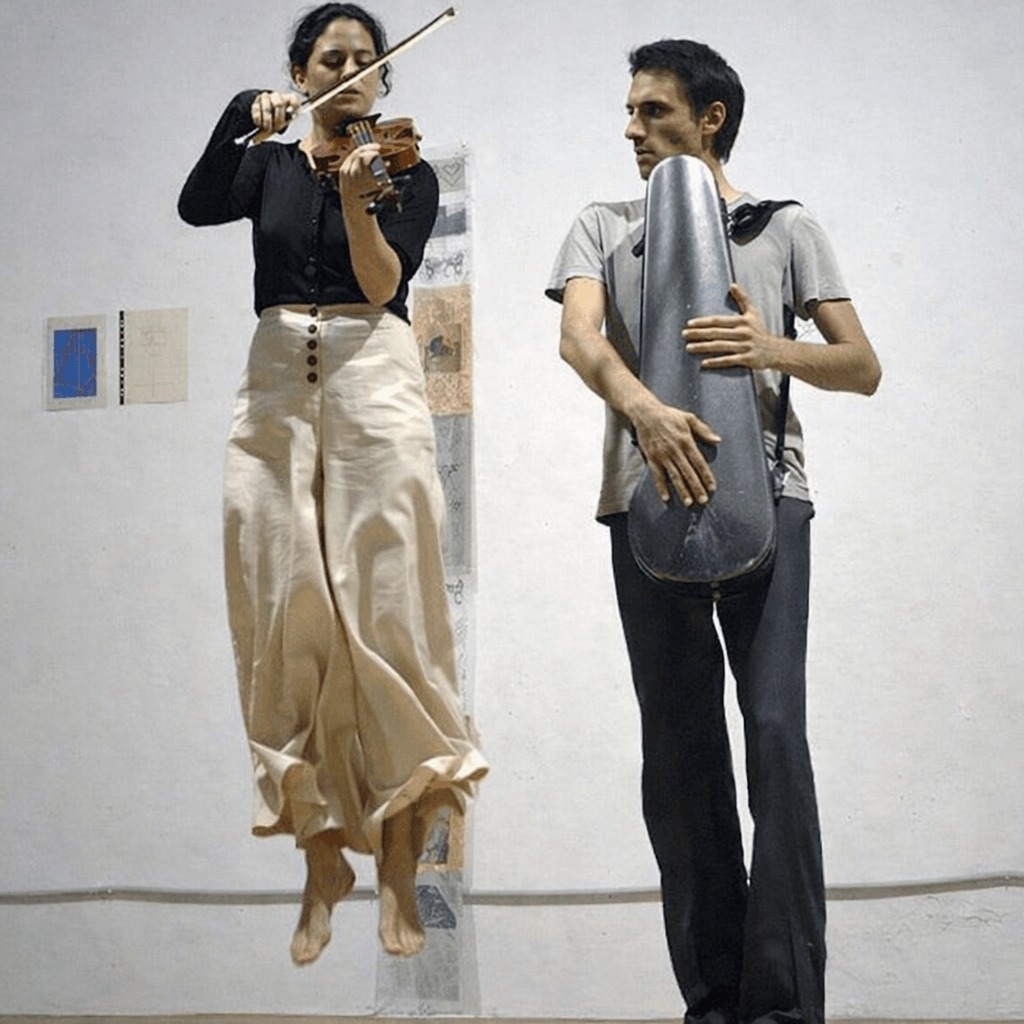 Kameleoiak gara! Artes vivas: 'Desvariaciones Bach'