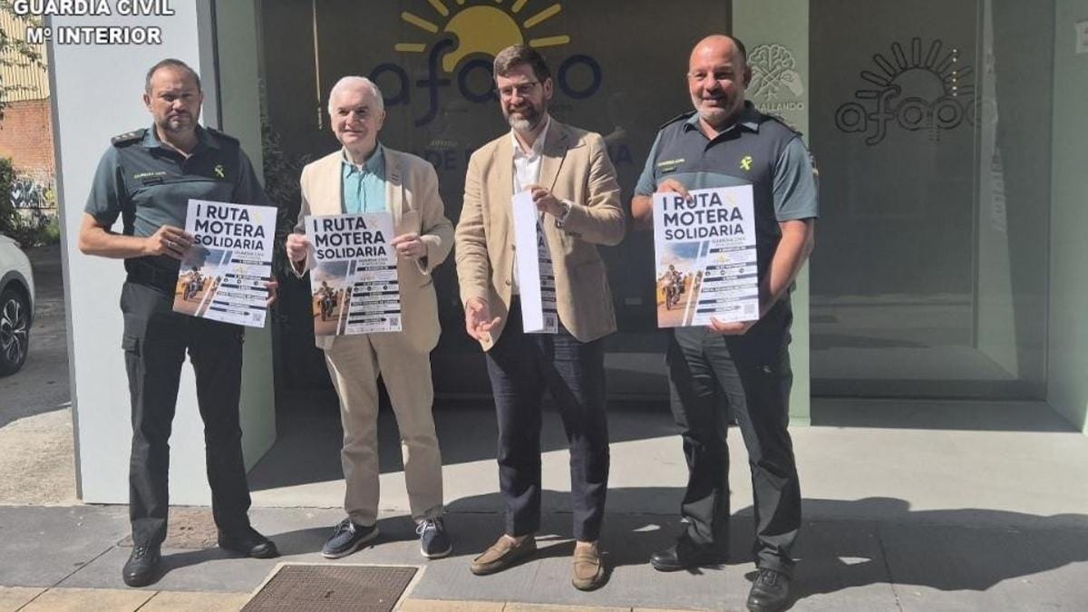 Ruta motera solidaria de la Guardia Civil por el alzhéimer