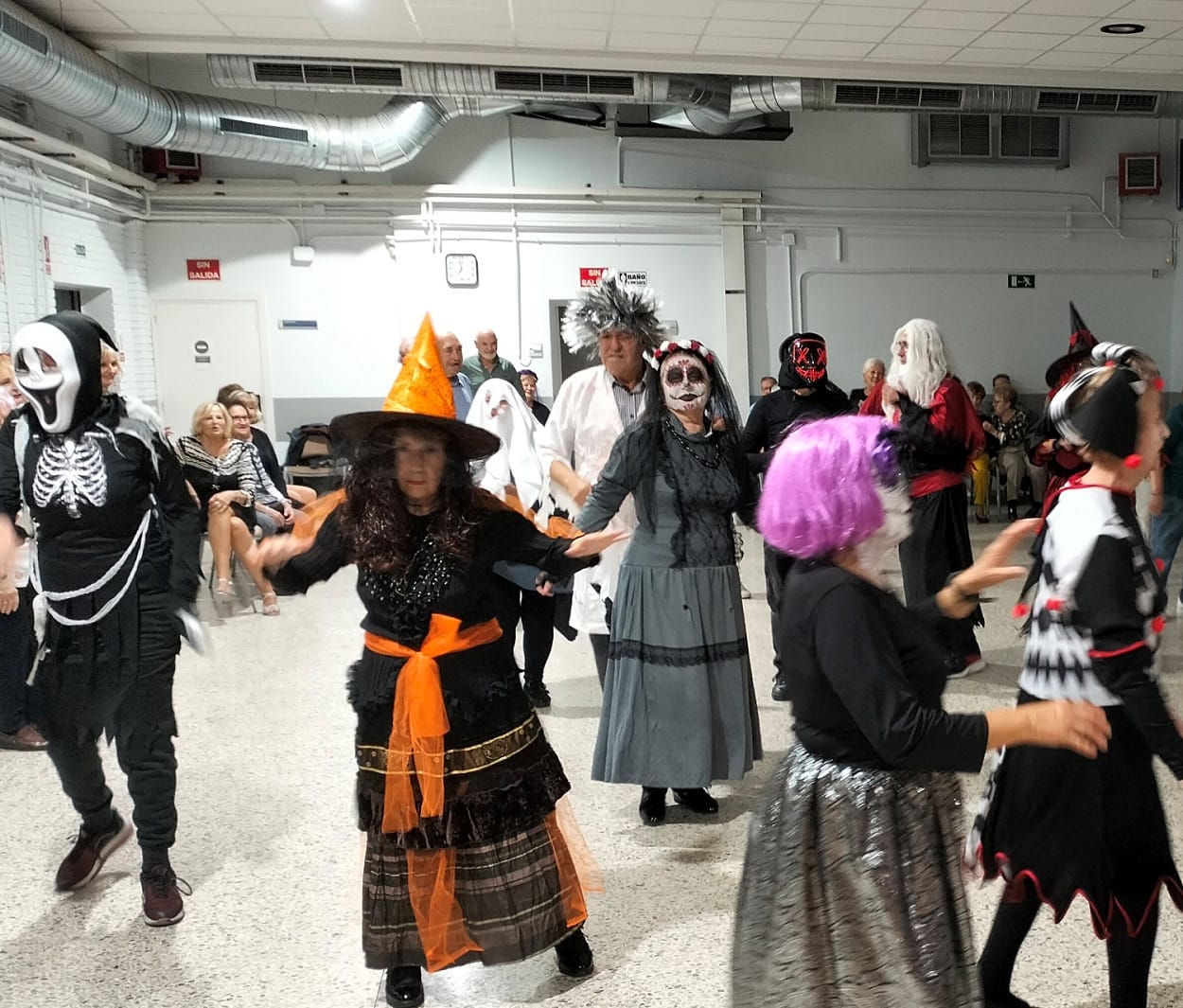 Baile de Disfraces de Halloween