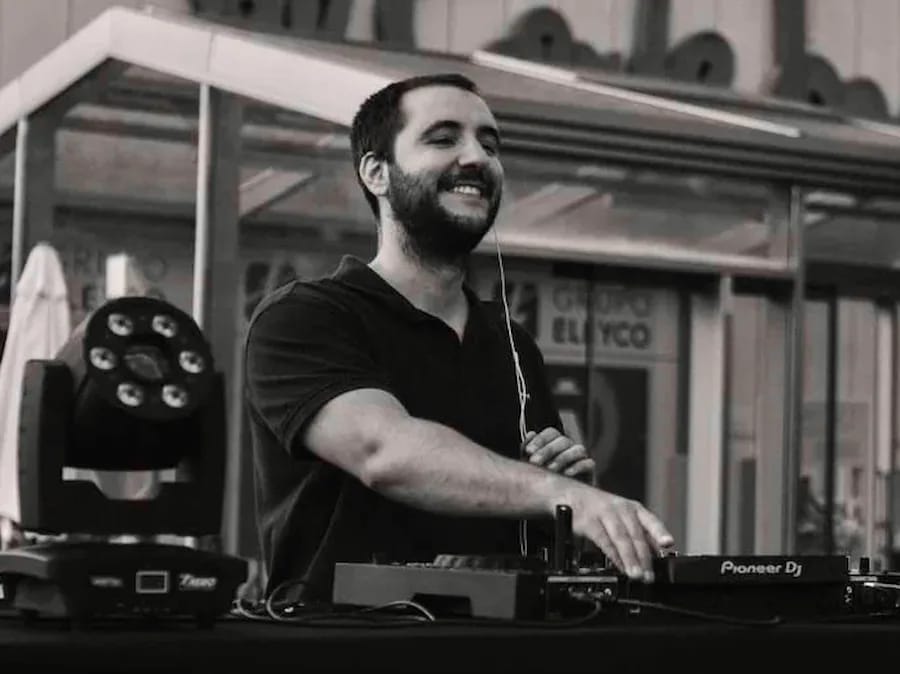 DJ Sergio Martín en Zilarran