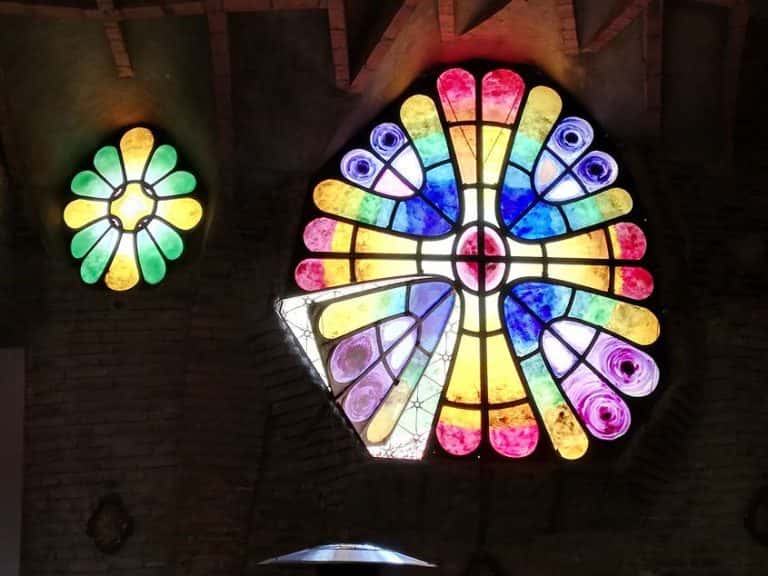 Antoni Gaudí: Llum i Color