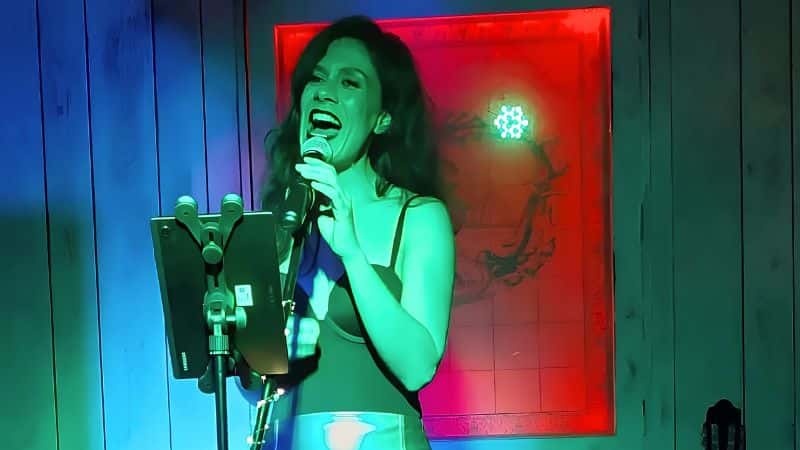 Ariadna Santana - A Laxe suena a verano