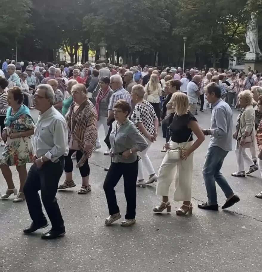 Bailes en parque de la Florida