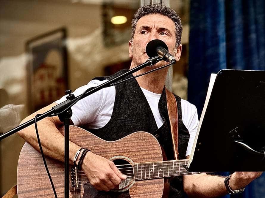 Tres pájaros de un tiro - Concierto tributo a Joaquín Sabina