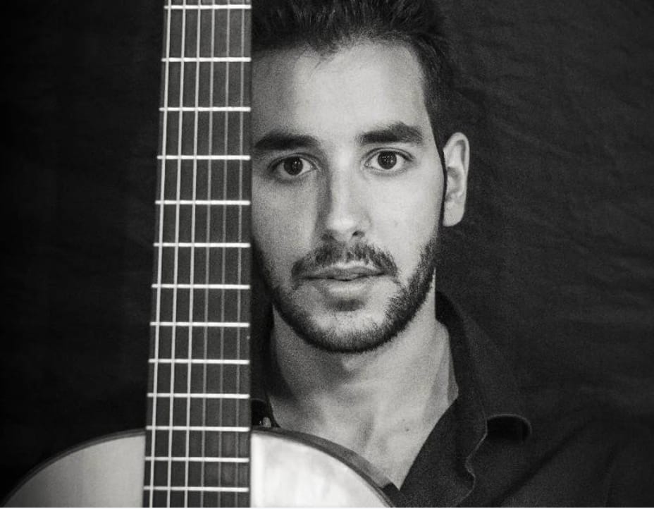 Concierto de Guitarra. Clausura del XX Aniversario Raíces de Europa