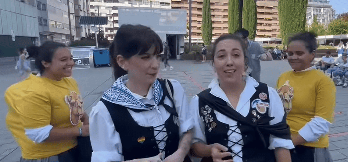 Carrera de Camellos - Fiestas de la Virgen Blanca