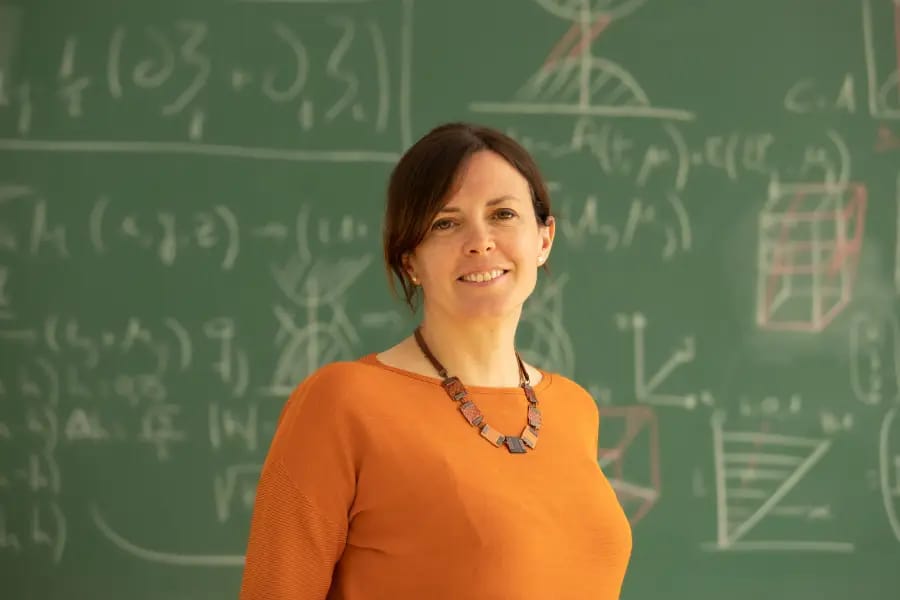 A la sombra del sol: el espectáculo y la ciencia de los eclipses