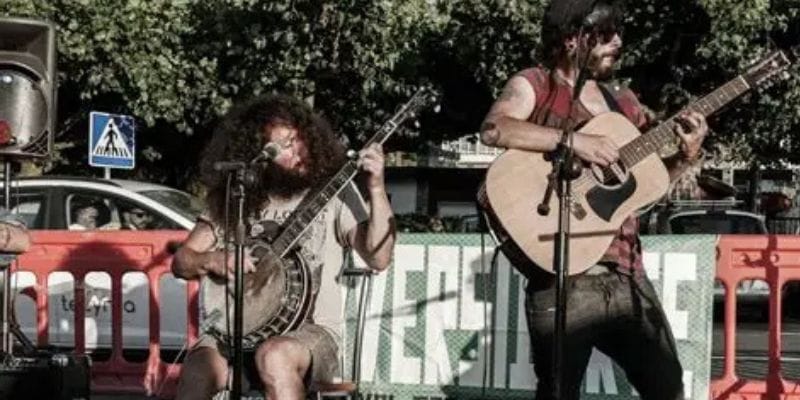 Feral Booty & David Lh