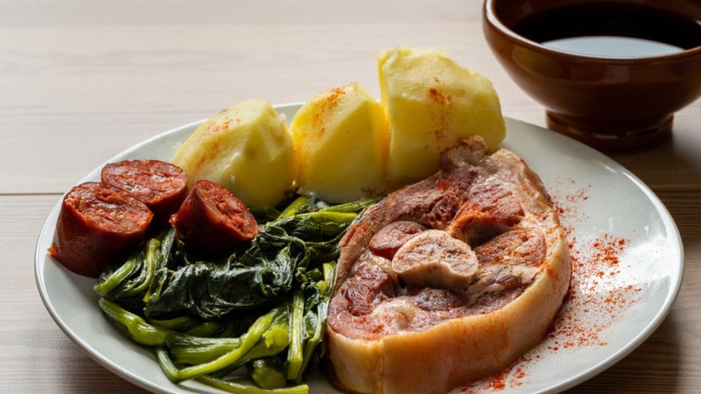 Lacón con grelos de Fragoselo