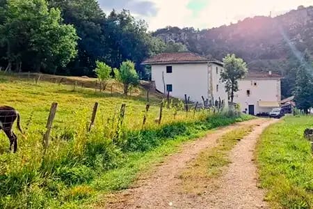 HEI LAB. Hitzaldi-Solasaldia: Cohousing, Coliving, Erretiroa hartzea. Nola Bizi Nahi Dugu Etorkizuna?