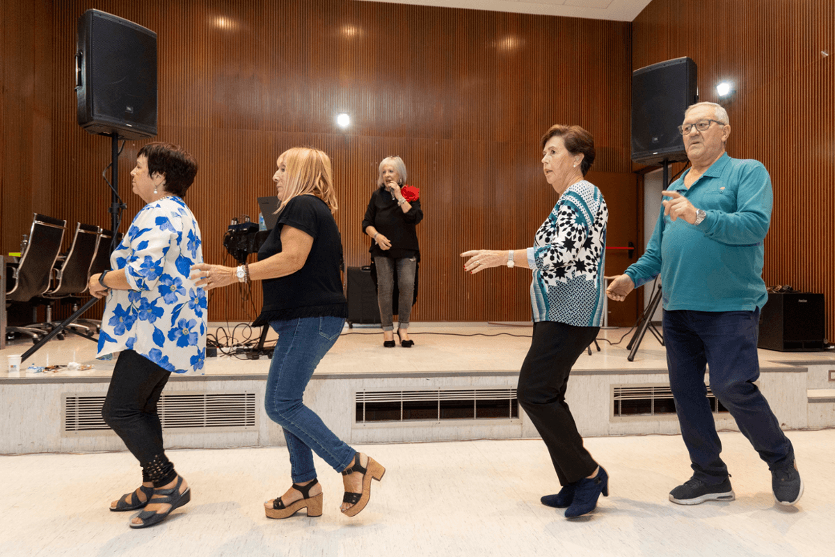 Obradoiros prácticos e iniciativas para reducir la brecha digital