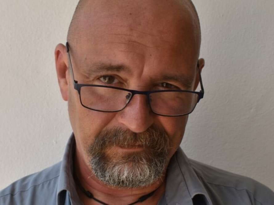 Carlos Sisí en la Feria del Libro de Gijón/Xixón 2026