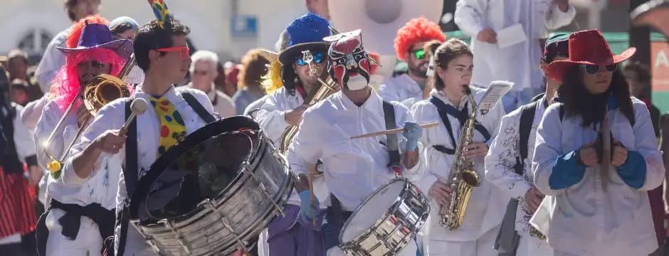 Pasacalles de Pintores-as de Vitoria
